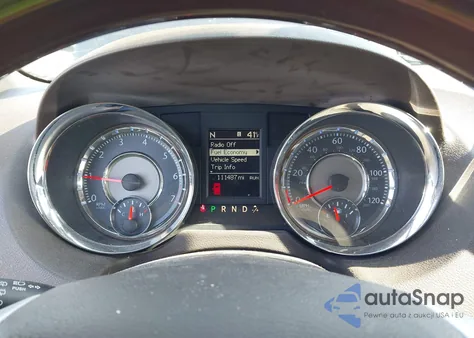 2016 Chrysler Town & Country Limited Platinum z USA, uszkodzony, nr VIN 2C4RC1GG8GR160201